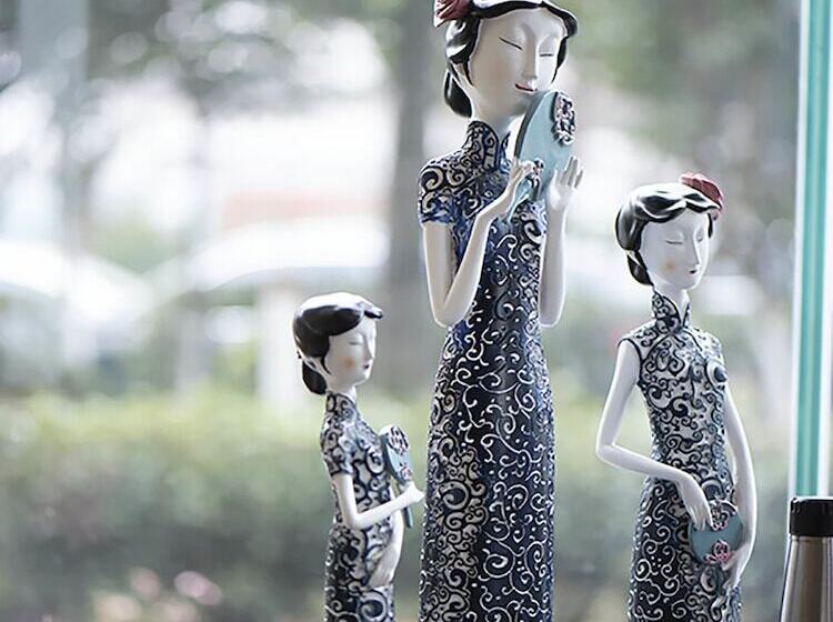 Shanghai Deco Hotel Free Shuttle Bus From Pudong Airport And Disneyland