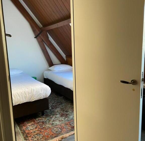 בית מלון כפרי Slot Oostende