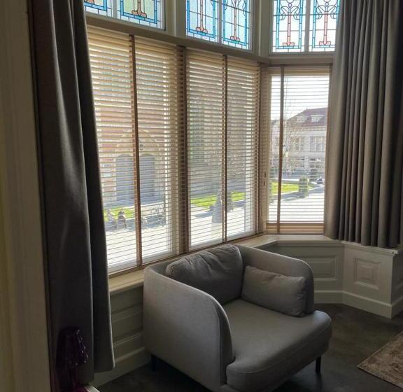 בית מלון כפרי Slot Oostende