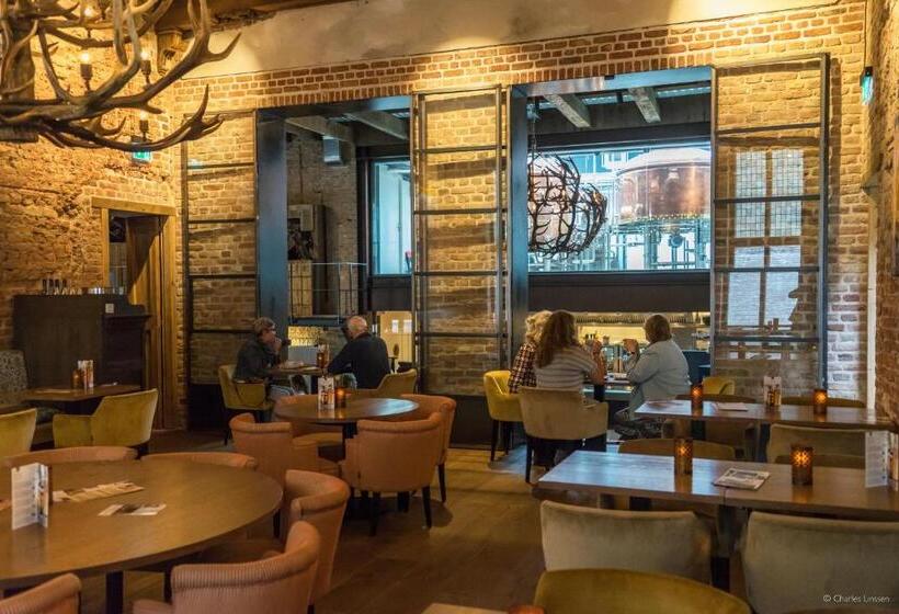 בית מלון כפרי Slot Oostende