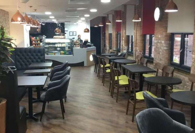 Отель Trivelles Regency, Nottingham