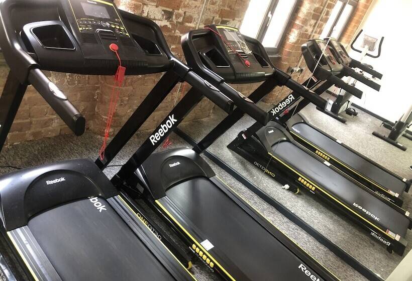 Отель Trivelles Regency, Nottingham