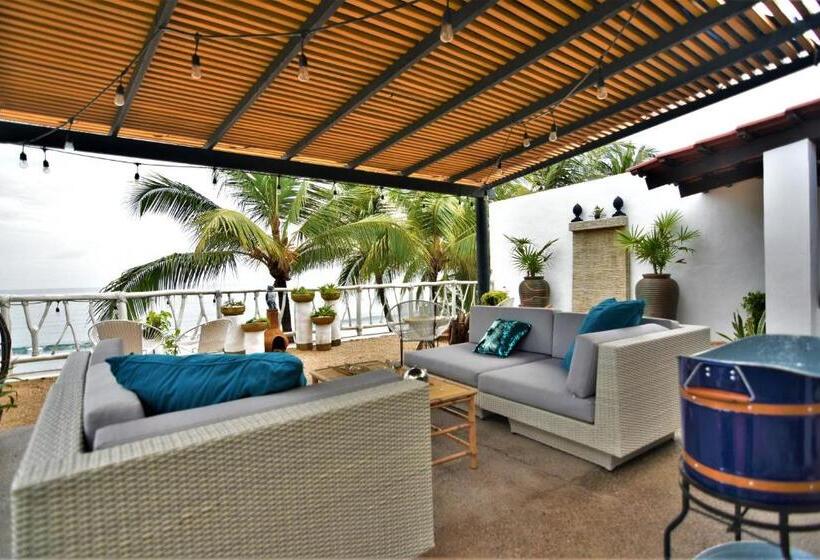 בית מלון כפרי Vista Oceana Sayulita