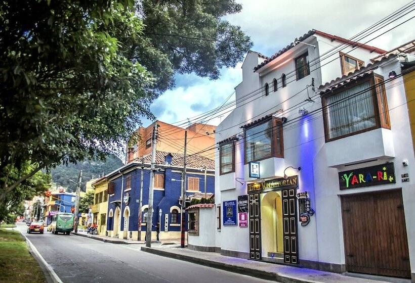 ホテル Von Astorian