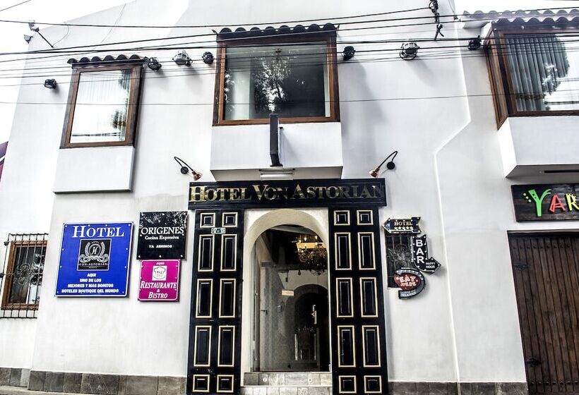هتل Von Astorian
