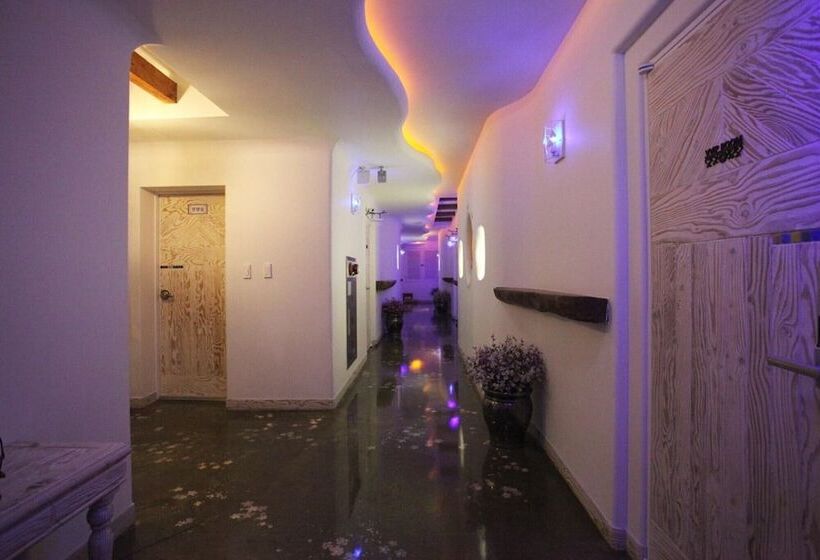 汽车旅馆  Dajeon Jungni Inca