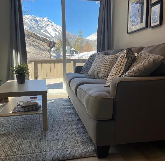 Mountain View Bed & Breakfast