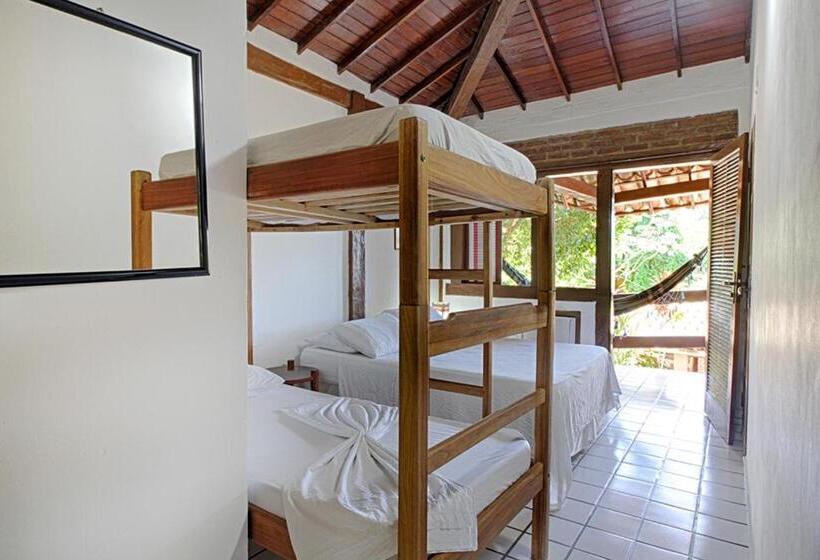 Novos Baianos Hostel E Pousada