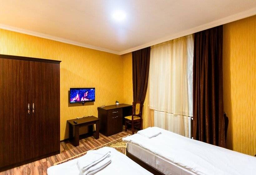 Renessans Hotel Baku