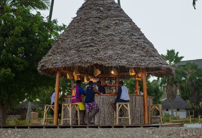 リゾートホテル Antonio Beach Hotel And Spa