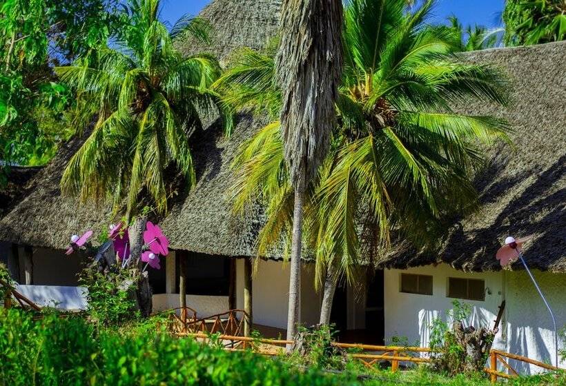 منتجع Antonio Beach Hotel And Spa