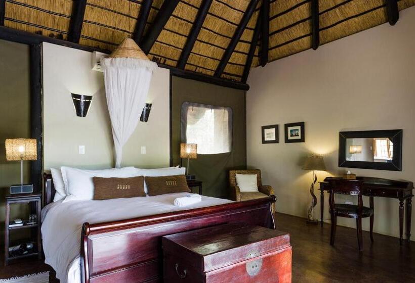 אתר נופש Monate Game Lodge