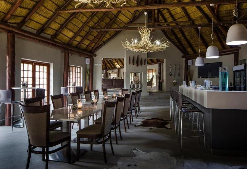 אתר נופש Monate Game Lodge