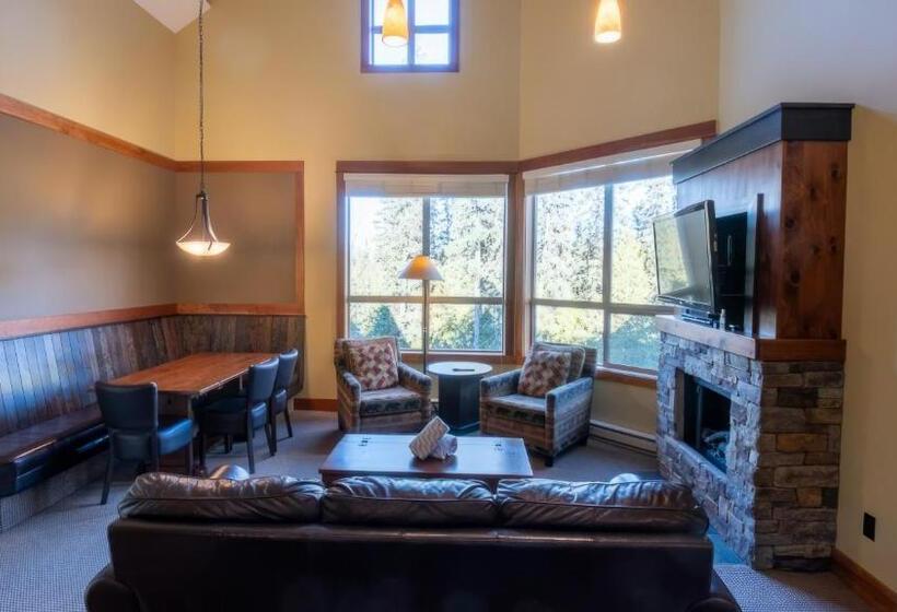 Курорт Timberline Lodges By Fernie Lodging Co