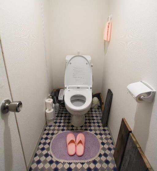 Music Uni Street Backpacker S Hostel