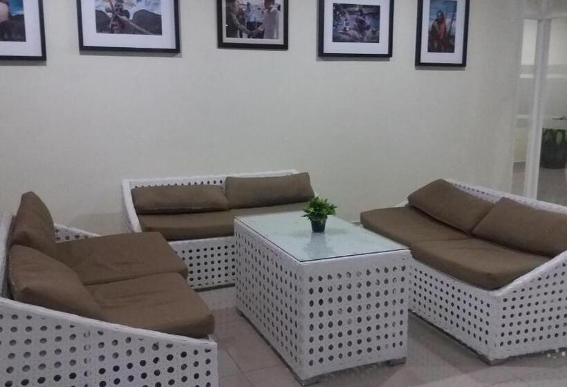 ベッドアンドブレックファースト Avon's Residence