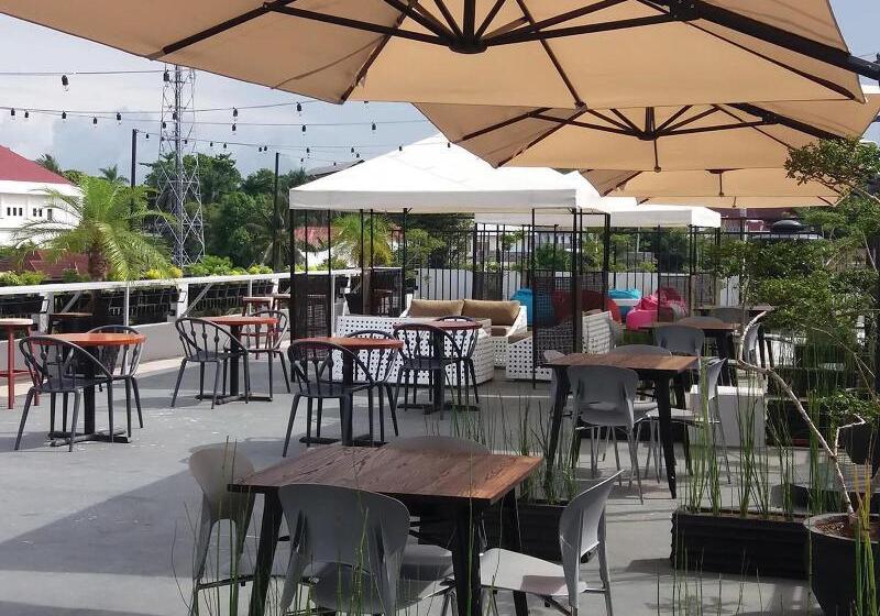 ベッドアンドブレックファースト Avon's Residence