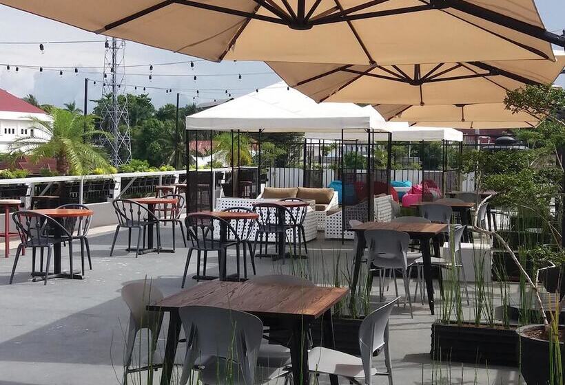 ベッドアンドブレックファースト Avon's Residence