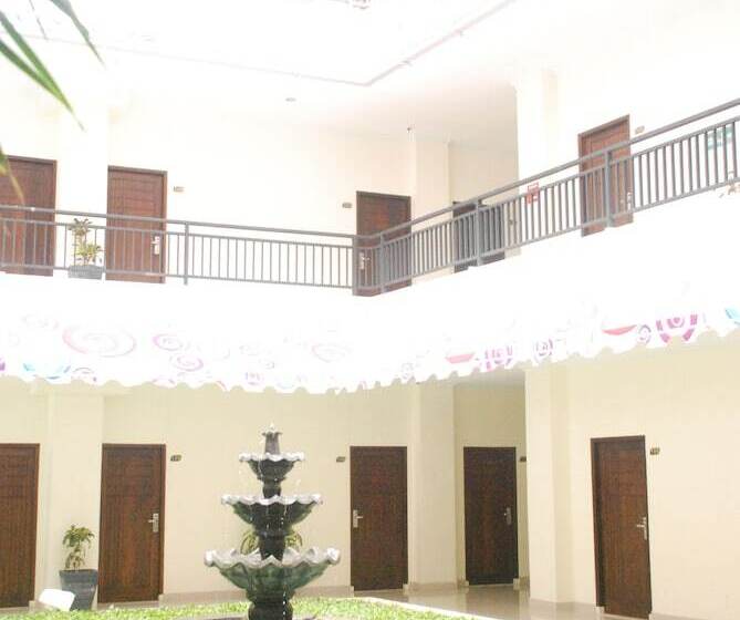 ベッドアンドブレックファースト Avon's Residence