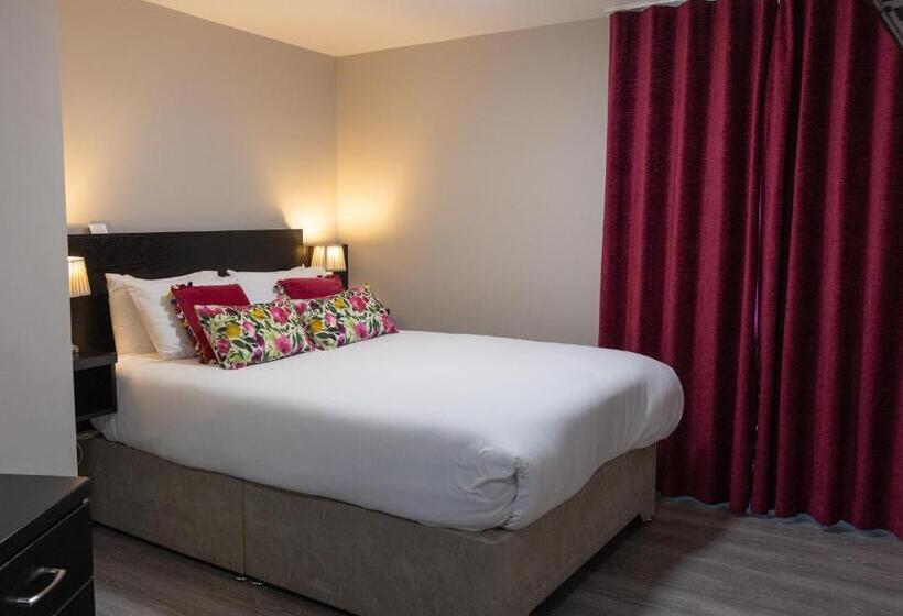 민박 Behan's Horseshoe Bar & Restaurant