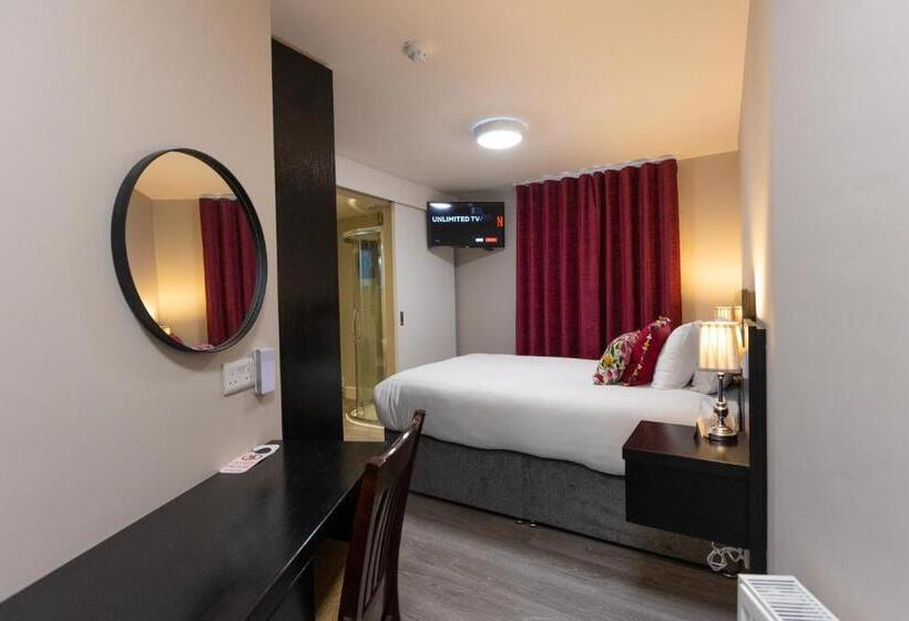 민박 Behan's Horseshoe Bar & Restaurant