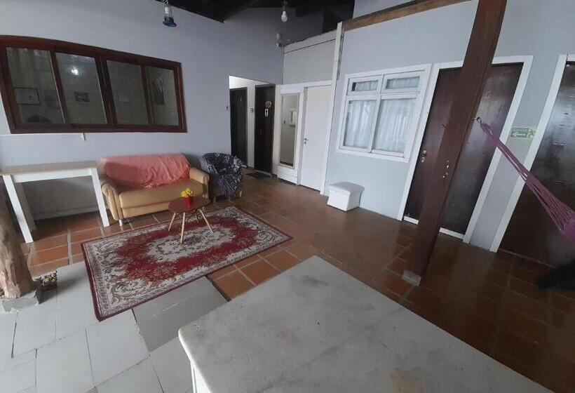 민박 Hostel Feel Home