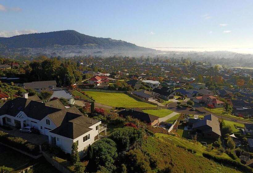 住宿加早餐  Karanda Bnb