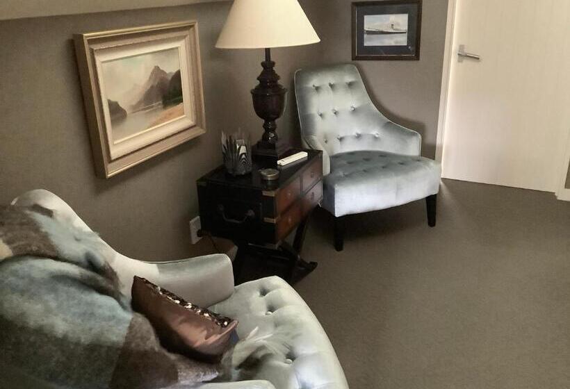 住宿加早餐  Karanda Bnb