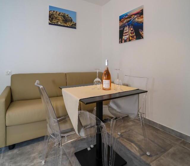 Bed and Breakfast L'escale