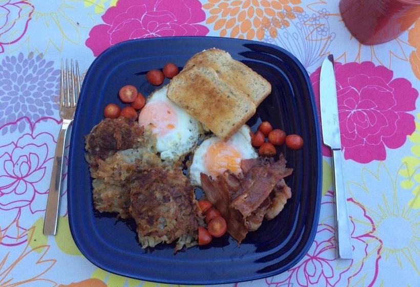 住宿加早餐  Rowena's Retreat