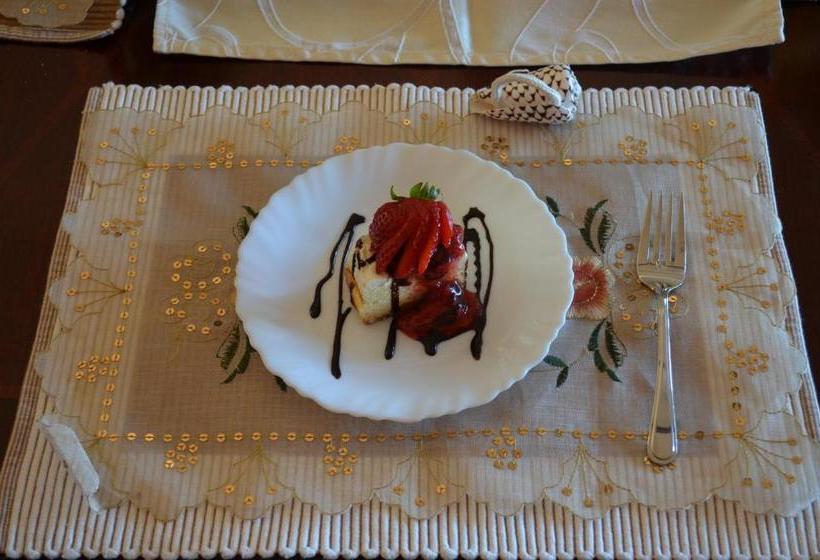 住宿加早餐  Rowena's Retreat