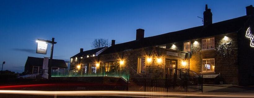 تختخواب و صبحانه The Peacock At Barlow