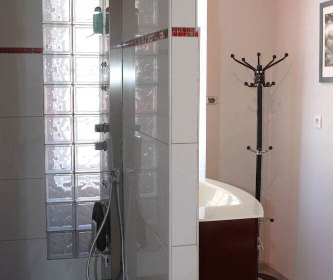 צימר Une Maison En Ville, Hyper Centre Ville, Spa