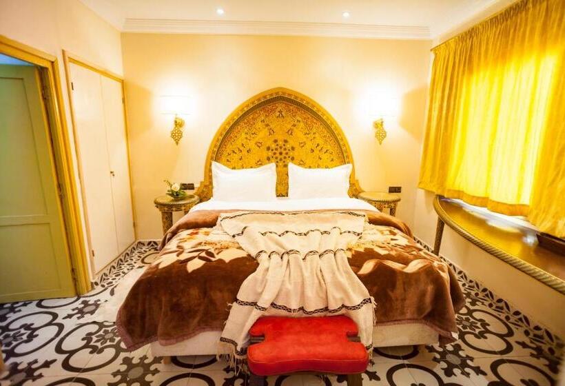 تختخواب و صبحانه Villa Pomme D'or