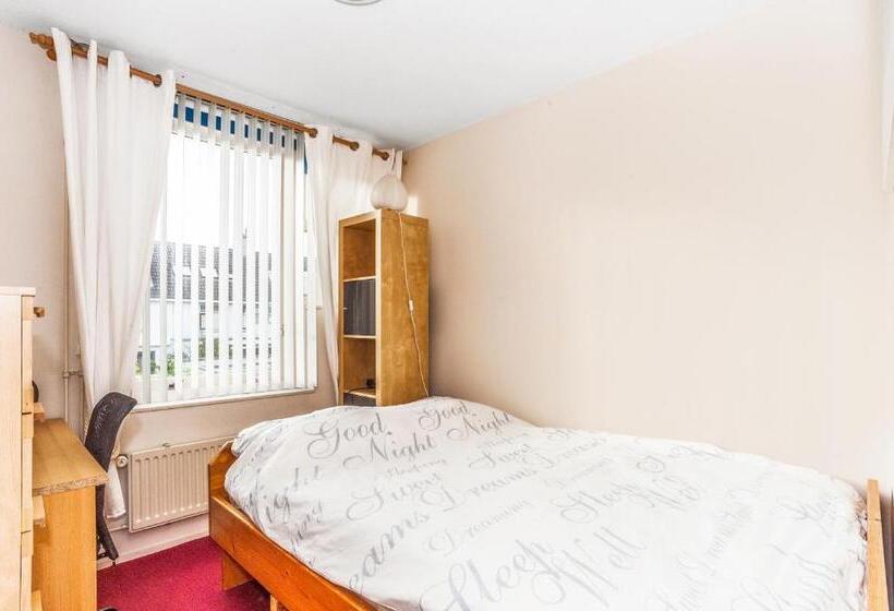 צימר Wim S Place Schiphol Amsterdam Airport