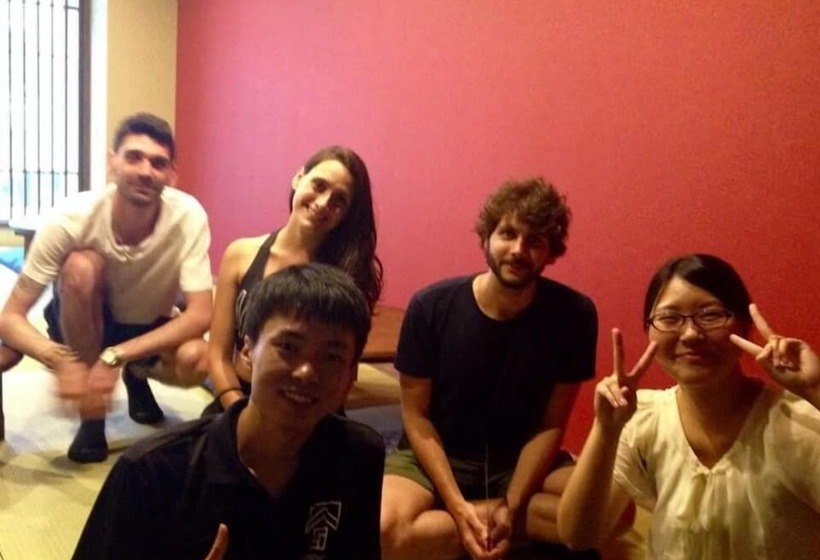 Общежитие Hiroshima Wabisabi Hotel 市内中心部のリーズナブルホテル 電停近く移動に便利 Low Price And Super Convenient To Get Aroun