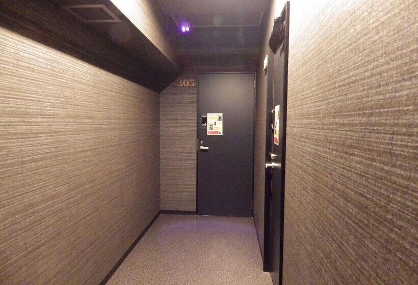 Общежитие Hiroshima Wabisabi Hotel 市内中心部のリーズナブルホテル 電停近く移動に便利 Low Price And Super Convenient To Get Aroun