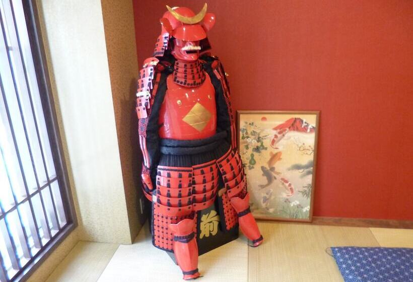 Общежитие Hiroshima Wabisabi Hotel 市内中心部のリーズナブルホテル 電停近く移動に便利 Low Price And Super Convenient To Get Aroun