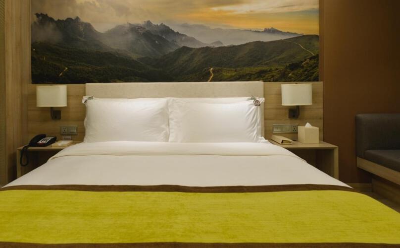 Atour Hotel Xi An Xiaozhai Petroleum University