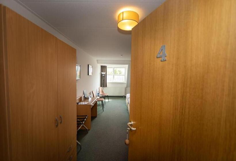 فندق B&b D'olde Smidse