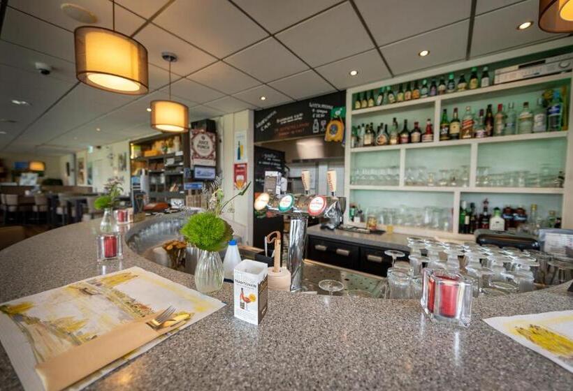 فندق B&b D'olde Smidse