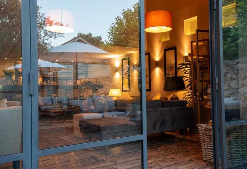 호텔 Domaine La Pierre Blanche