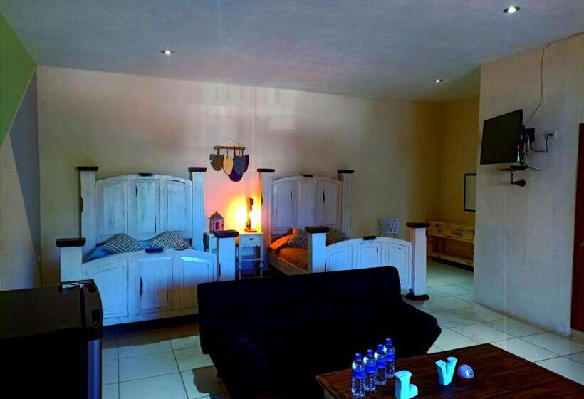 Отель La Conspiración