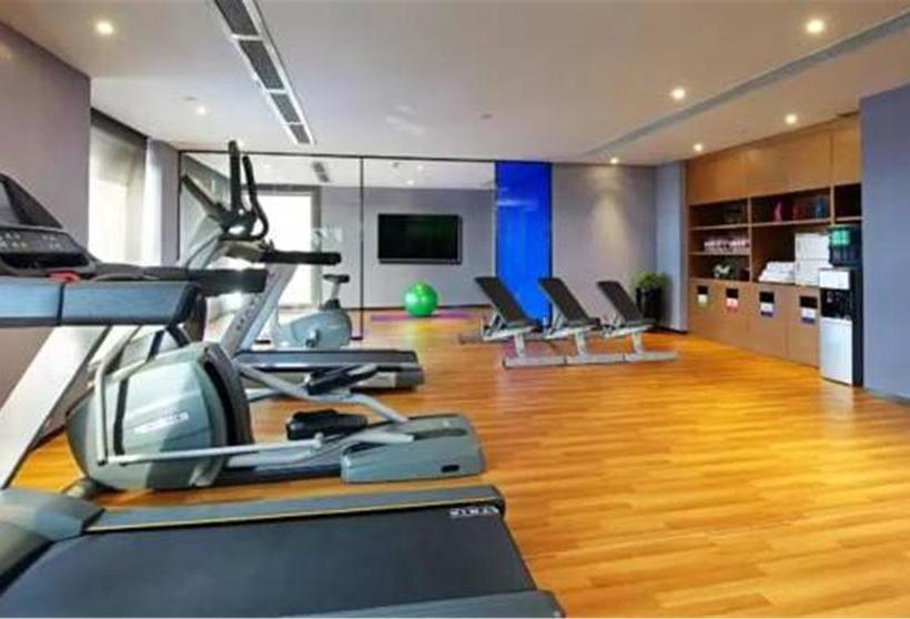 בית מלון כפרי Hampton by Hilton Guilin Xiufeng