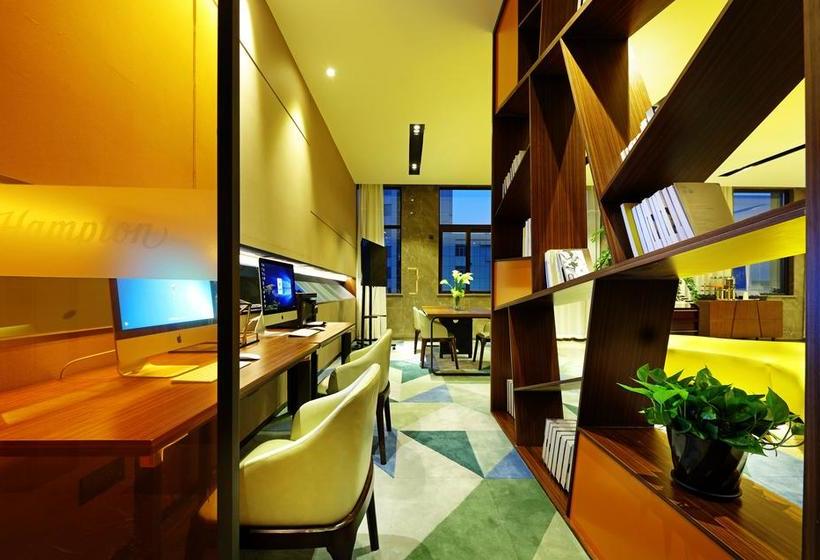 בית מלון כפרי Hampton by Hilton Guilin Xiufeng