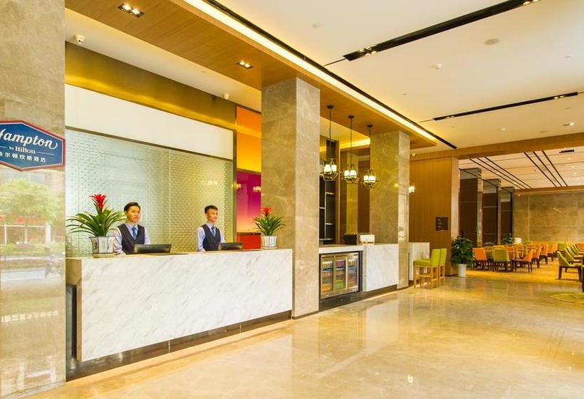 בית מלון כפרי Hampton by Hilton Guilin Xiufeng