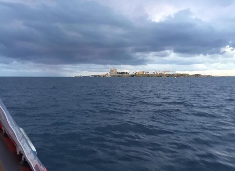 ホテル Hostal Nueva Tabarca