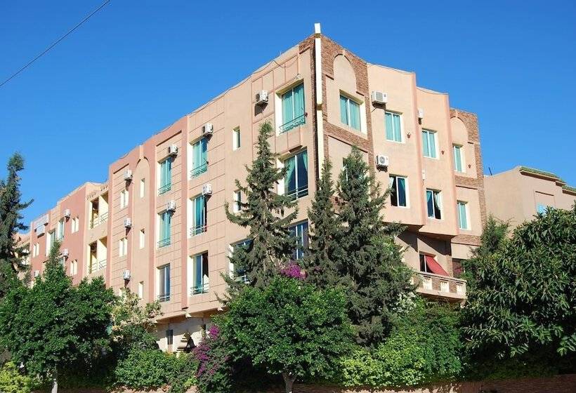 هتل Hôtel Café Restaurant Assaka