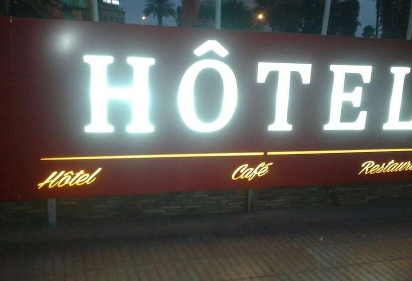 هتل Hôtel Café Restaurant Assaka