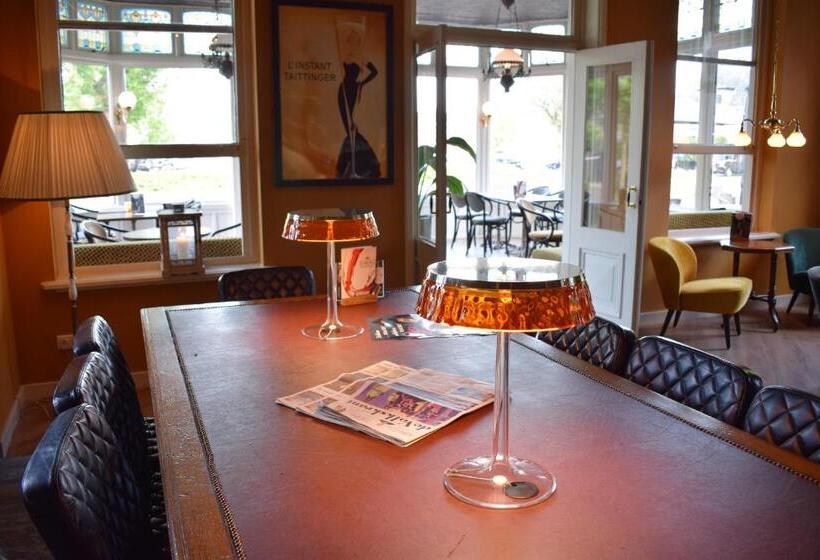 Отель In't Holt 1654 Grand Café & Logement